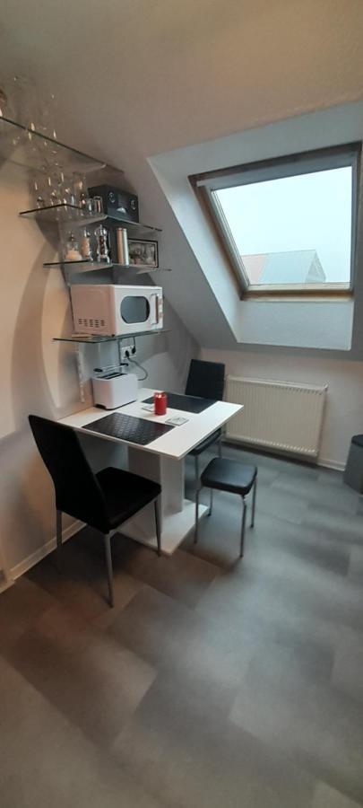 Best-Preis -Vip Lounge- Mit Netflix, Self-Check-In, Ebike Ladestation, Fahrradraum, Wlan Und Netflix - Direkt Am Elberadweg Im Herzen Von Виттенберге Экстерьер фото